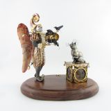 Exclusive statue figurine 