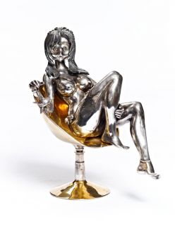 Серебреная Статуэтка Девушка на кресле